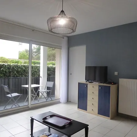 3 Etoiles Aux Sables D'olonne Avec Parking, Proche - Fr-1-325-130 *